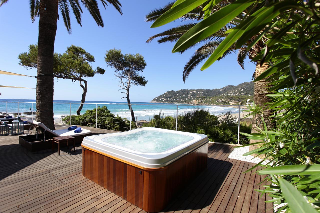 Cap Vermell Beach Hotel Canyamel  Exterior photo